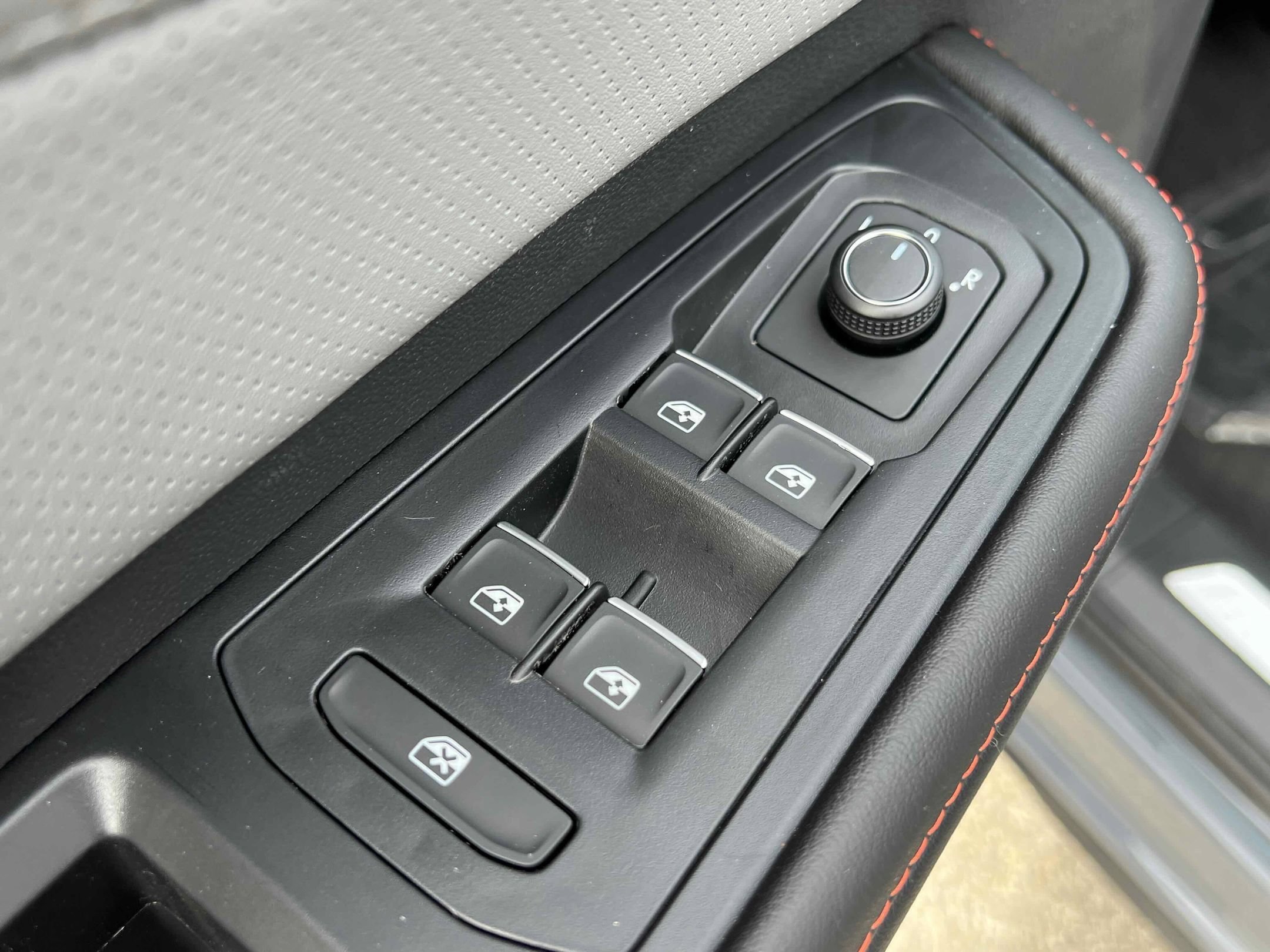 New 2026 Gray Volkswagen 2.0T Peak Edition image 16