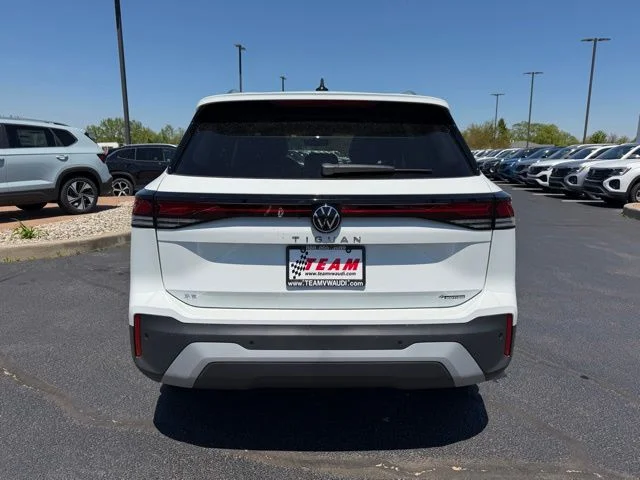 New 2026 White Volkswagen 2.0T SE image 4