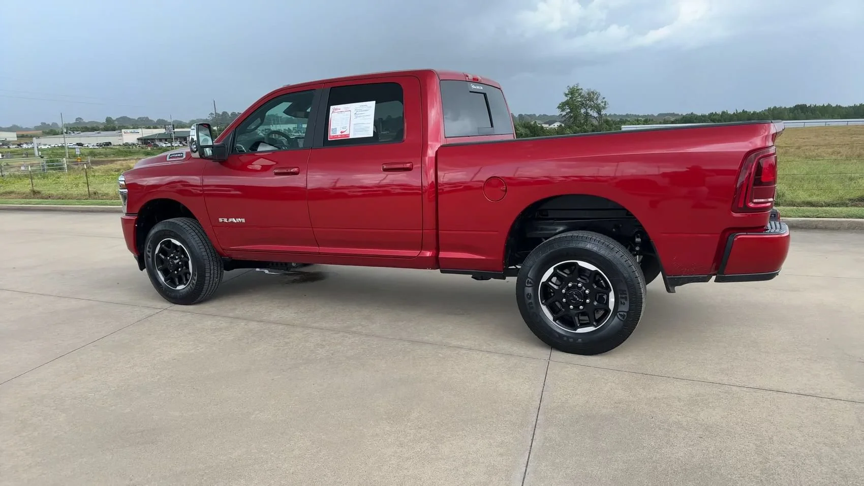 Used 2026 Molten Red Pearlcoat Ram Laramie image 6