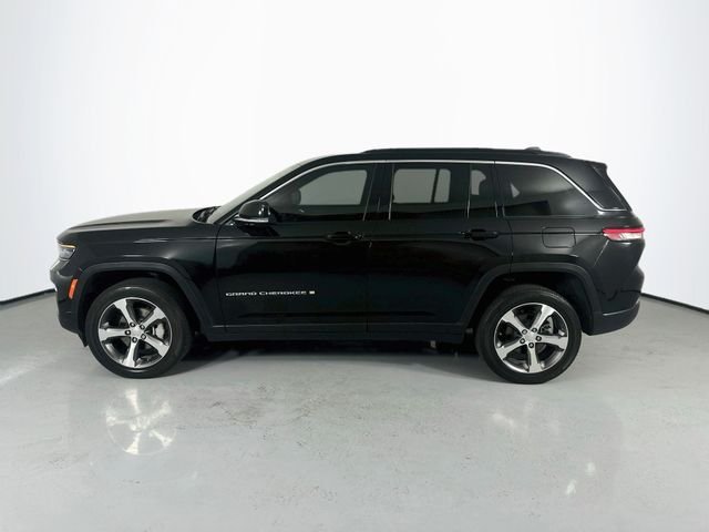 Used 2025 Black Jeep Limited image 6