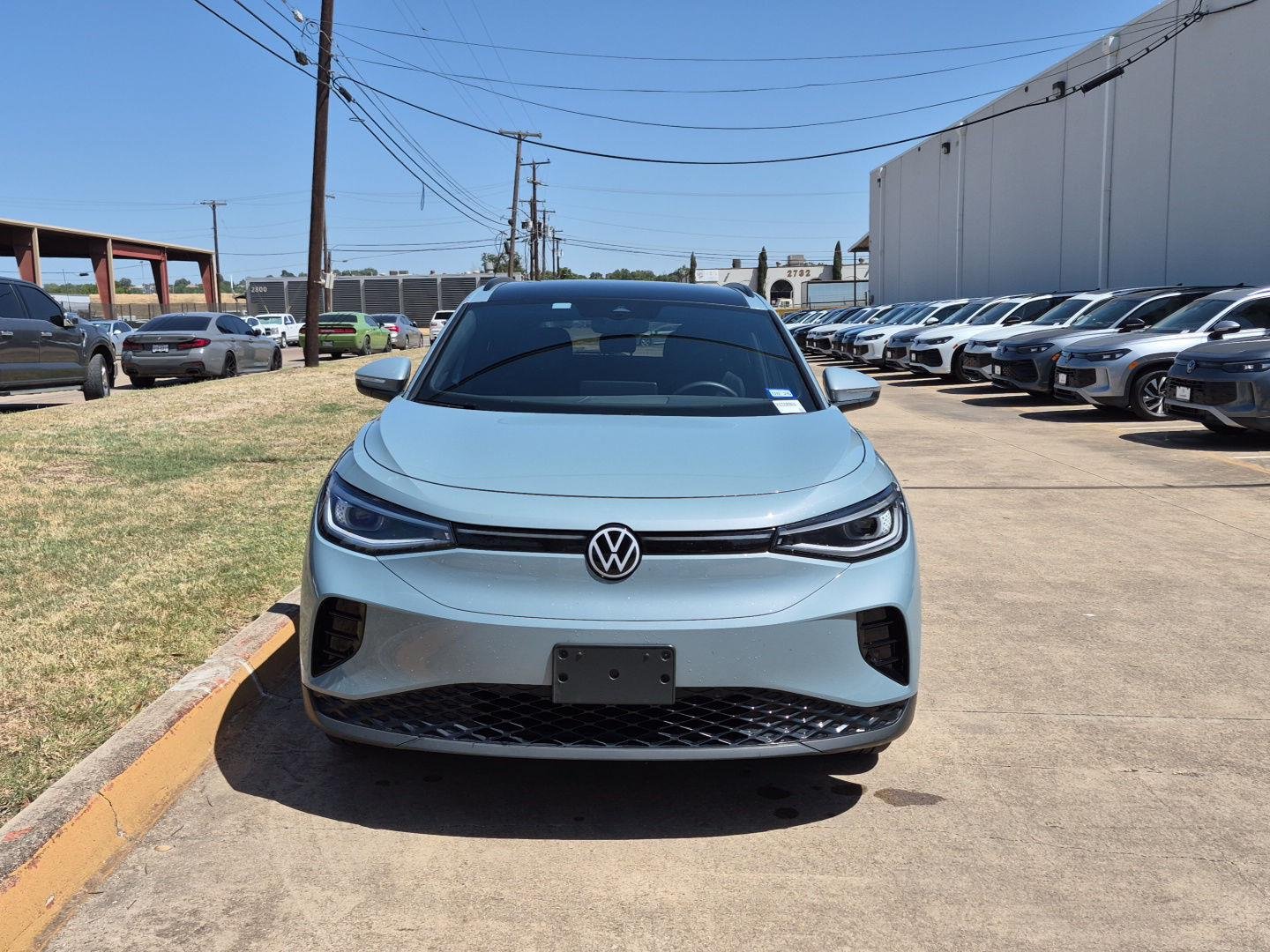 Used 2024 Volkswagen ID.4 S with VIN 1V25MPE88RC008004 for sale in Fort Worth, TX