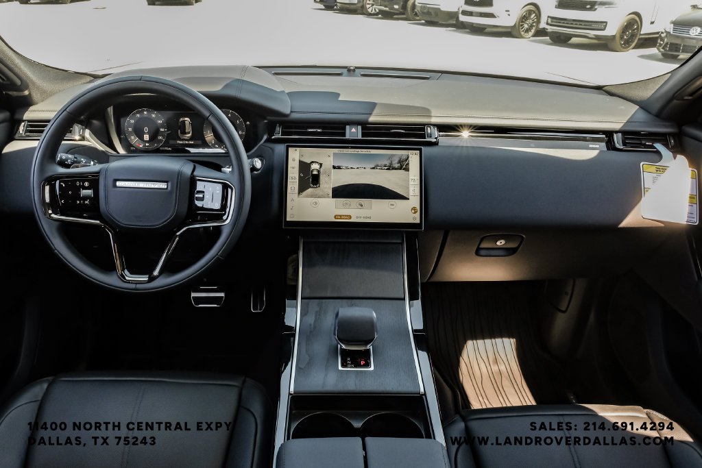 Certified Used 2026 White Land Rover Dynamic SE image 13