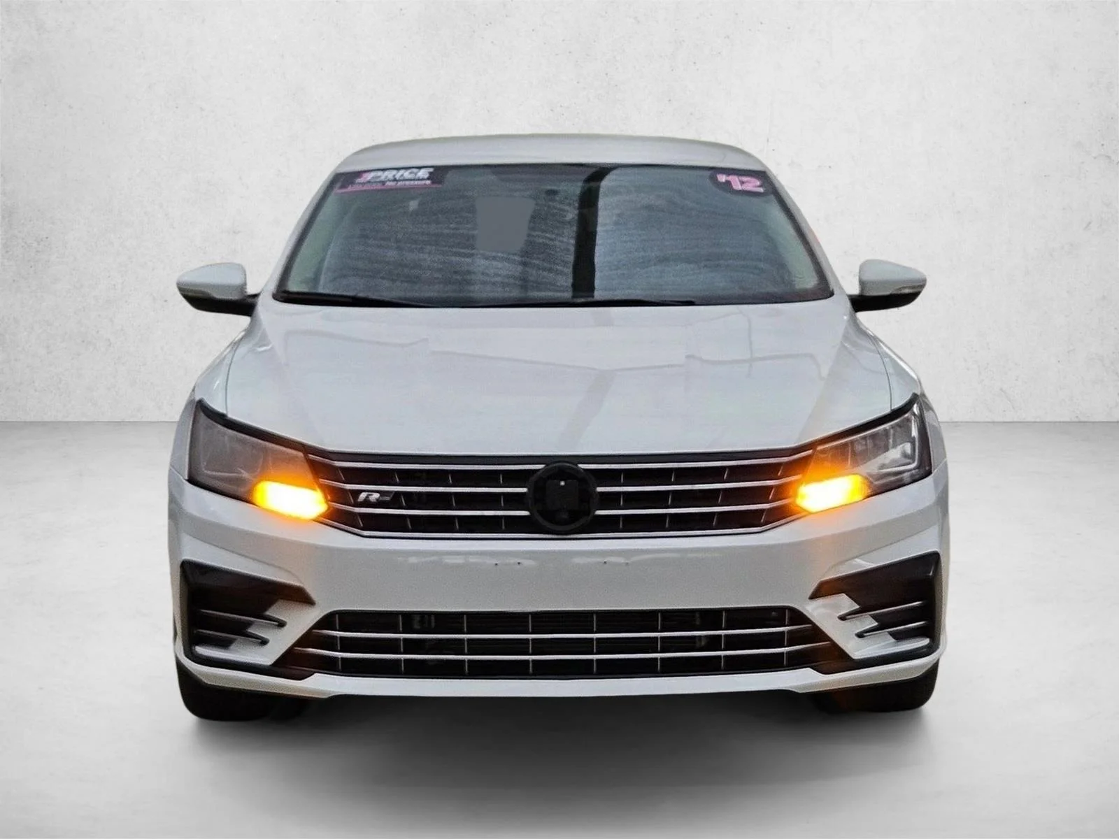 Used 2017 Volkswagen Passat R-Line with VIN 1VWDT7A39HC012682 for sale in Fort Worth, TX