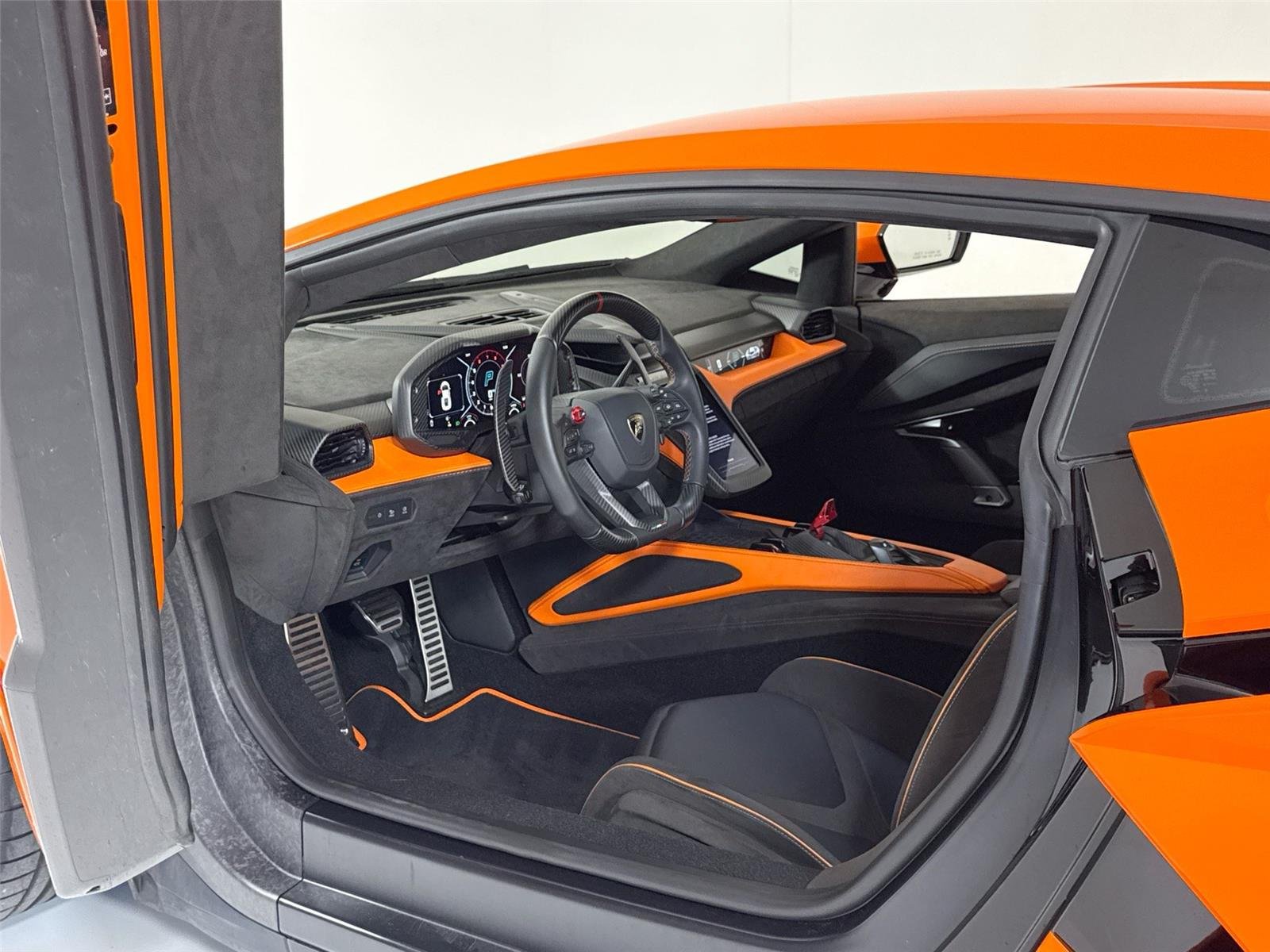 Used 2024 Arancio Apodis Metallic Lamborghini  image 12