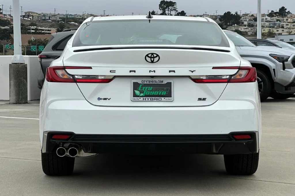 New 2026 Ice Cap Toyota  Nightshade image 5