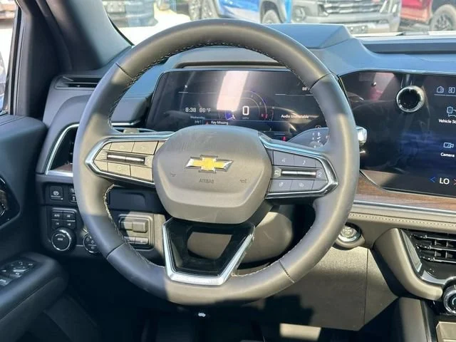 New 2026 Sterling Gray Metallic Chevrolet High Country image 9