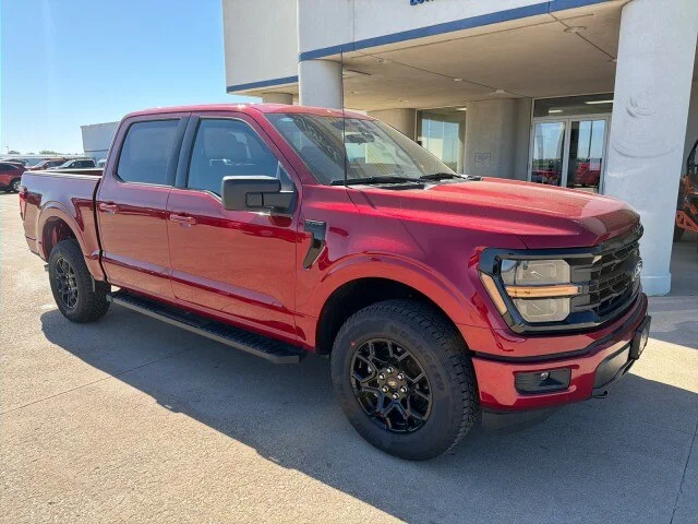 New 2026 Ruby Red Metallic Tinted Clearcoat Ford XLT image 49