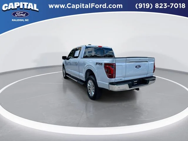 Used 2025 White Ford Lariat image 6