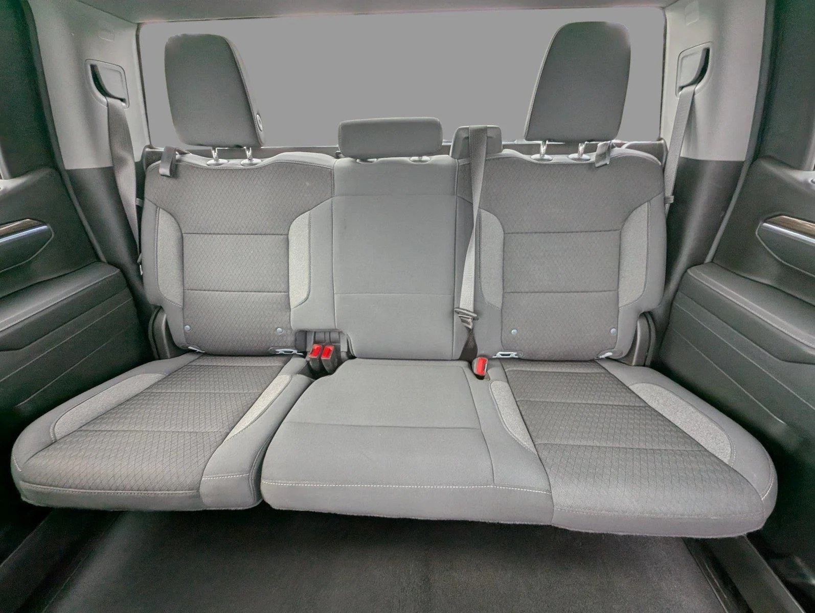 Used 2025 Summit White Chevrolet LT Trail Boss image 30