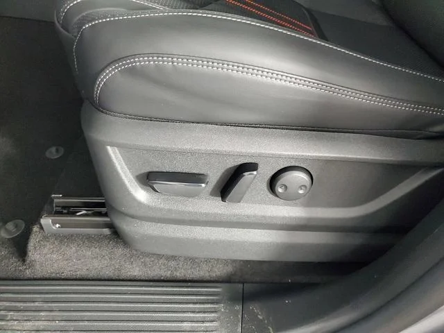 New 2025 Gun Metallic Nissan PRO-4X® image 32