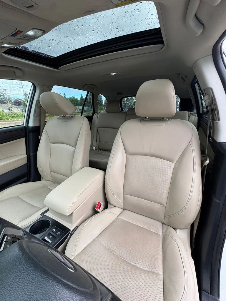 Used 2019 Crystal White Pearl Subaru 3.6R image 39