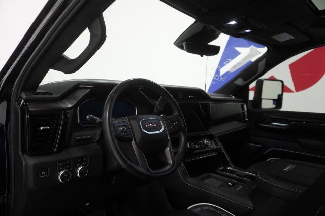 Used 2025 Onyx Black GMC AT4X image 22