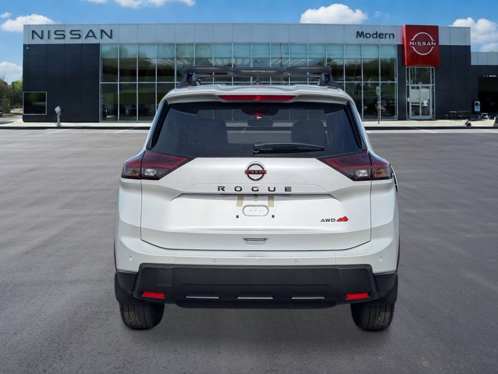 New 2026 Everest White Pearl TriCoat Nissan Rock Creek® image 4