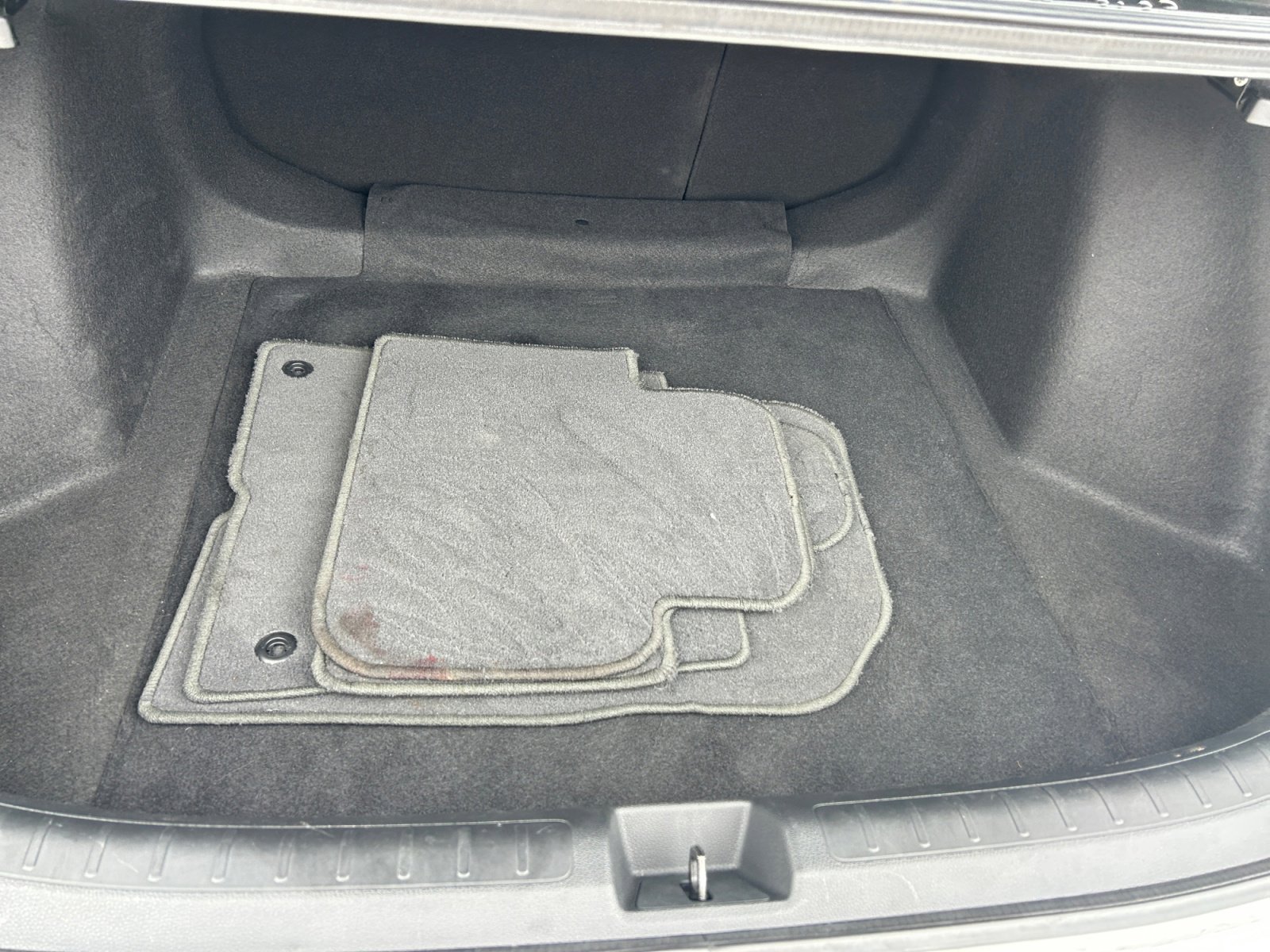Used 2023 Morning Mist Metallic Honda EX image 12
