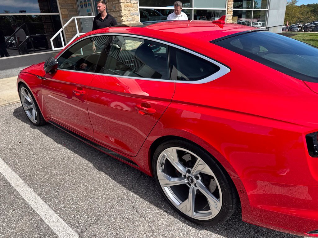 Used 2019 Misano Red Pearl Effect Audi 2.9T image 4