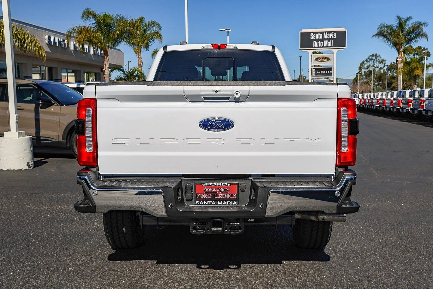 New 2026 Oxford White Ford F-350® Lariat® image 5