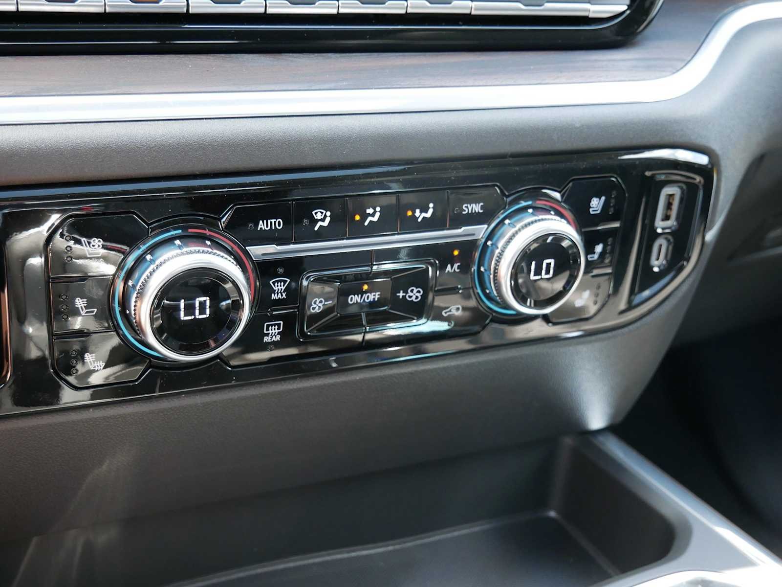 2026 GMC Sierra 1500 SLT - Photo 20