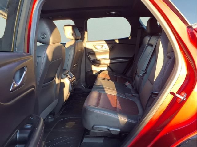 Used 2023 RADIANT RED TINTCOAT Chevrolet RS image 19