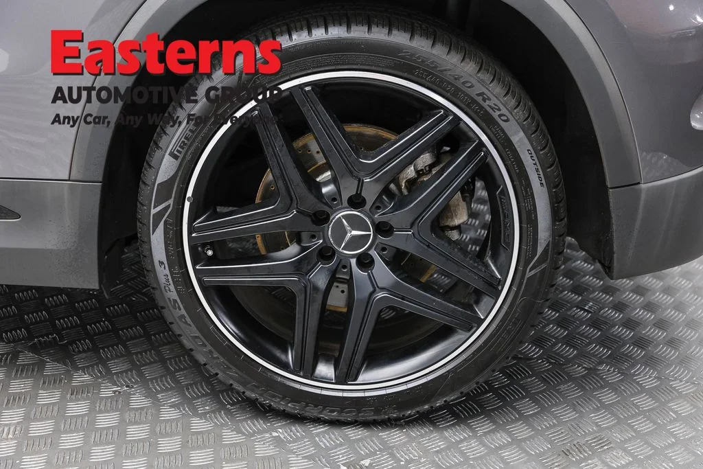 Used 2023 Gray Mercedes-Benz GLA 35 AMG® image 8
