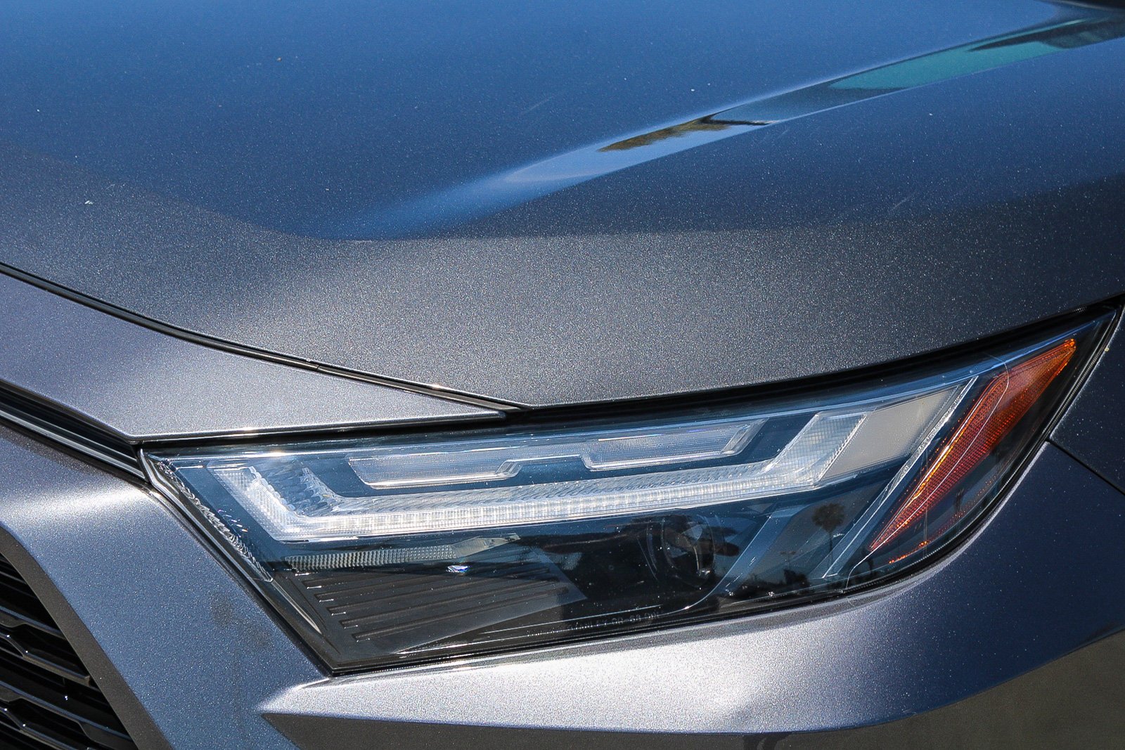 Used 2022 Magnetic Gray Metallic Toyota Hybrid SE image 4