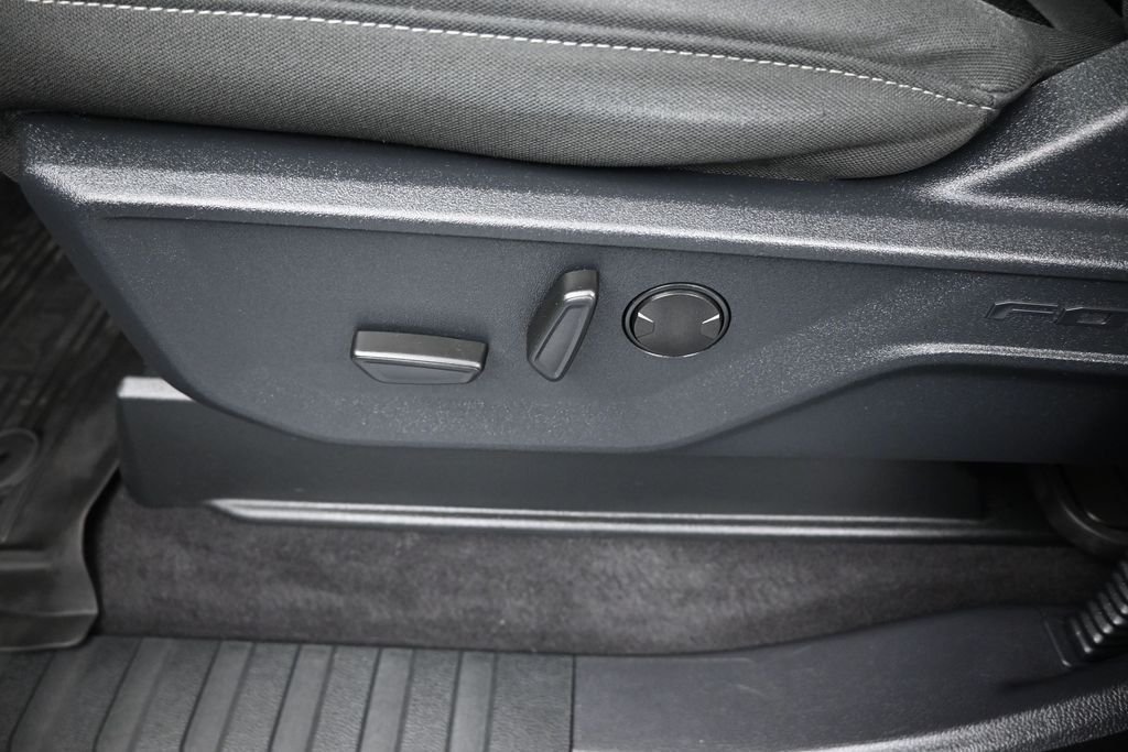 Certified Used 2023 Gray Ford XLT image 16