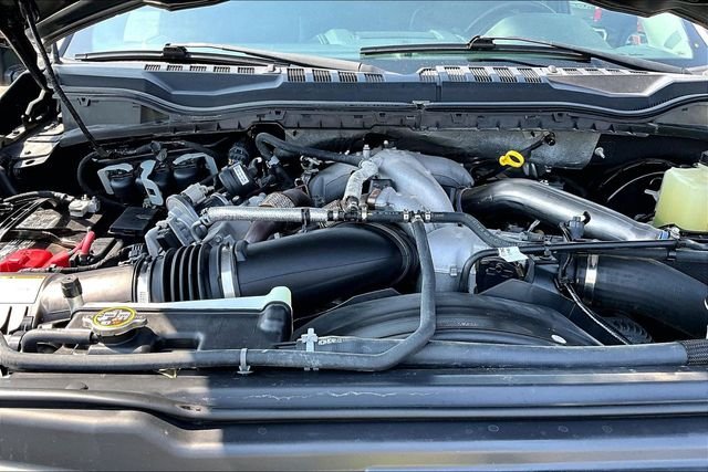 Used 2021 Gray Ford Lariat image 10