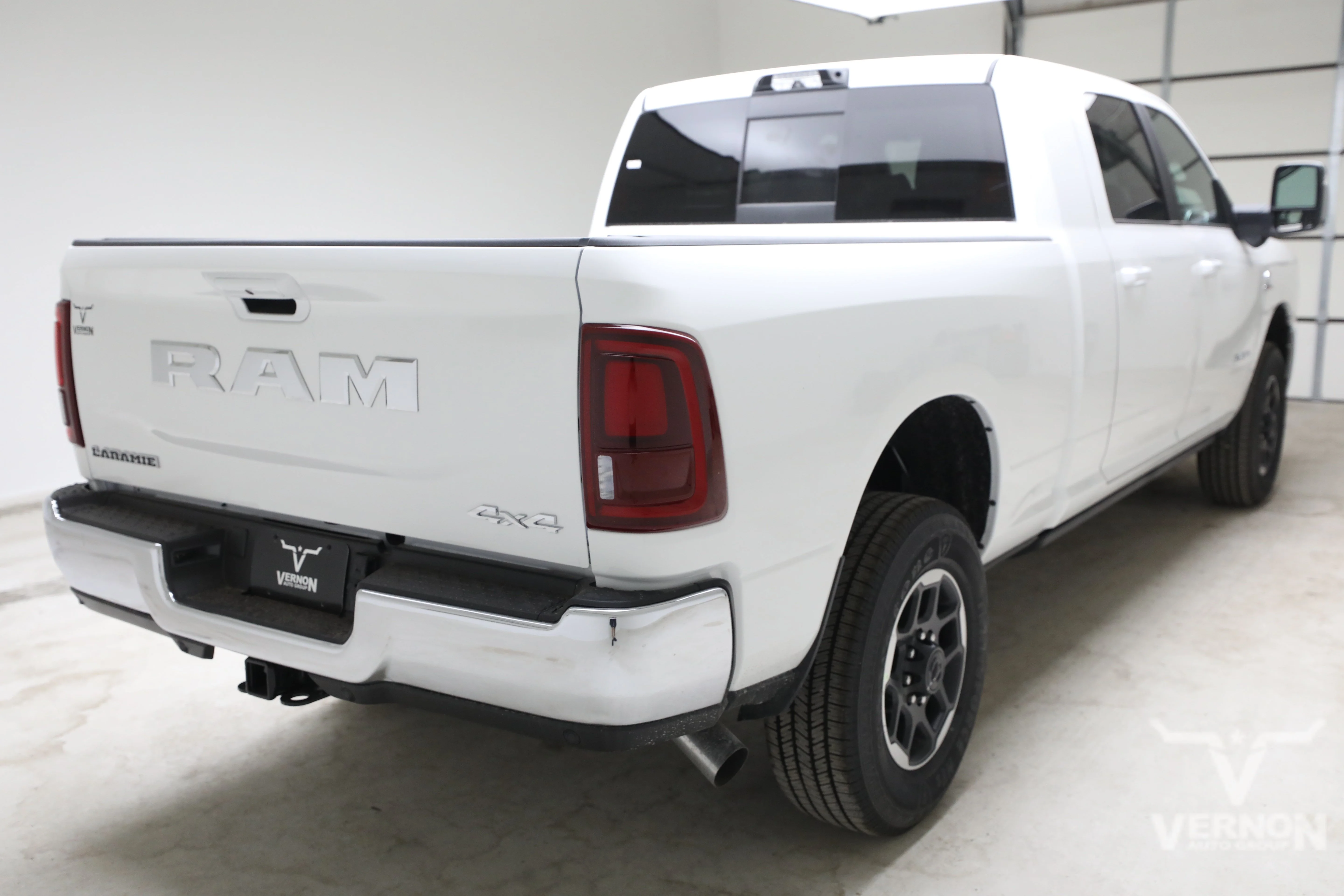 New 2026 Ram 3500 SRW Laramie Mega Cab 4x4