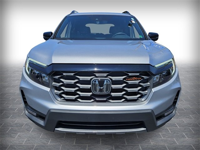 2023 Honda Passport TrailSport photo 2