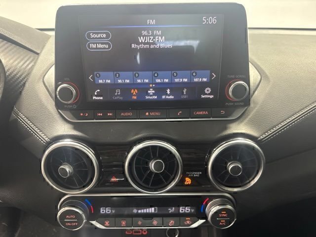 Used 2021 Gray Nissan SV image 15