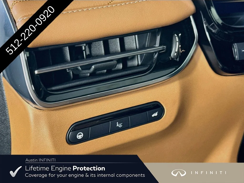 New 2027 White INFINITI Autograph image 11