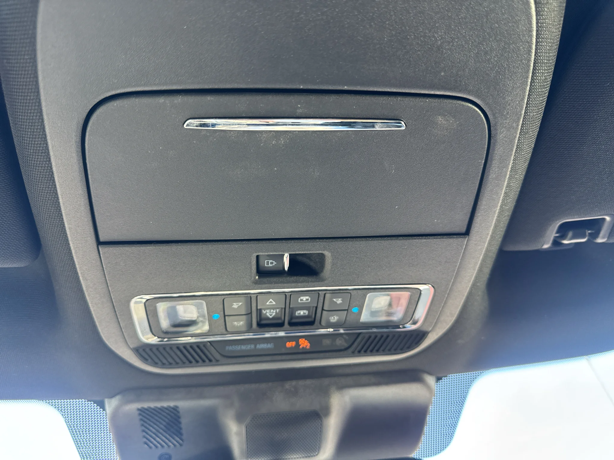 Certified Used 2023 Oxford White Ford LARIAT image 27