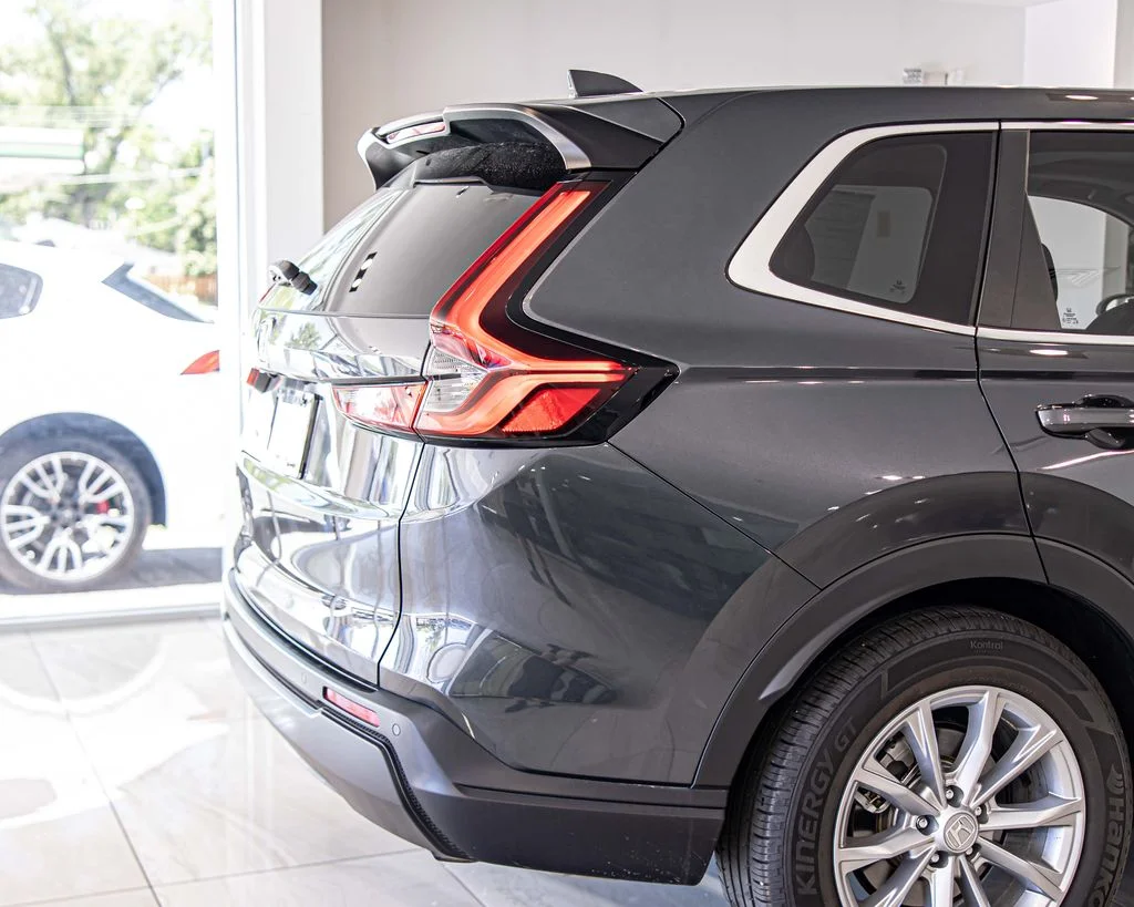 Used 2025 Gray Honda EX-L image 12
