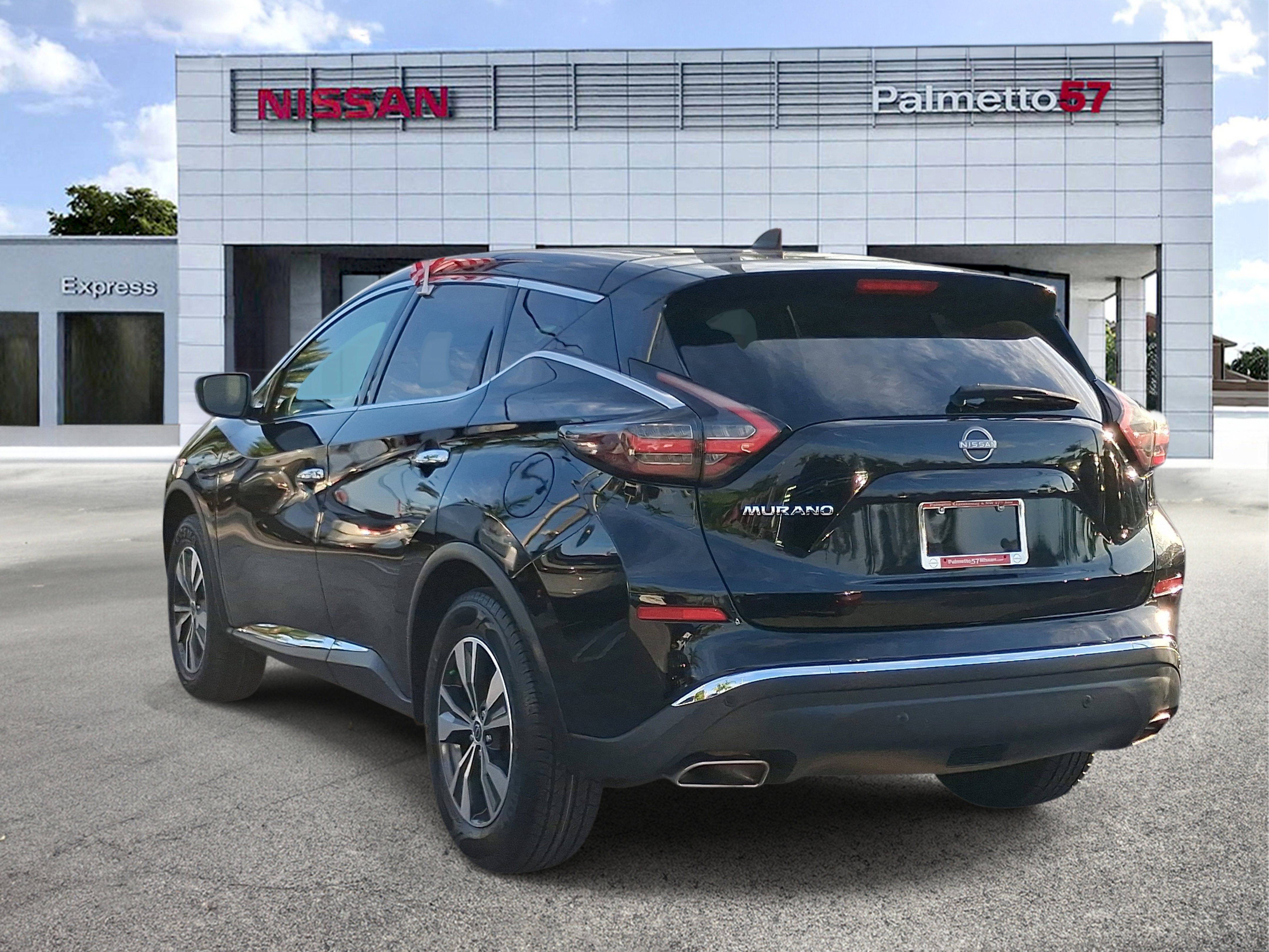 Used 2023 Black Nissan S image 4