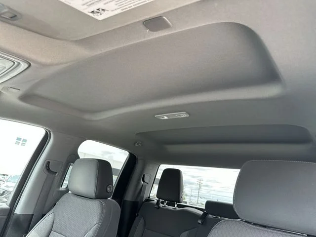 Used 2020 Blue GMC Elevation image 18