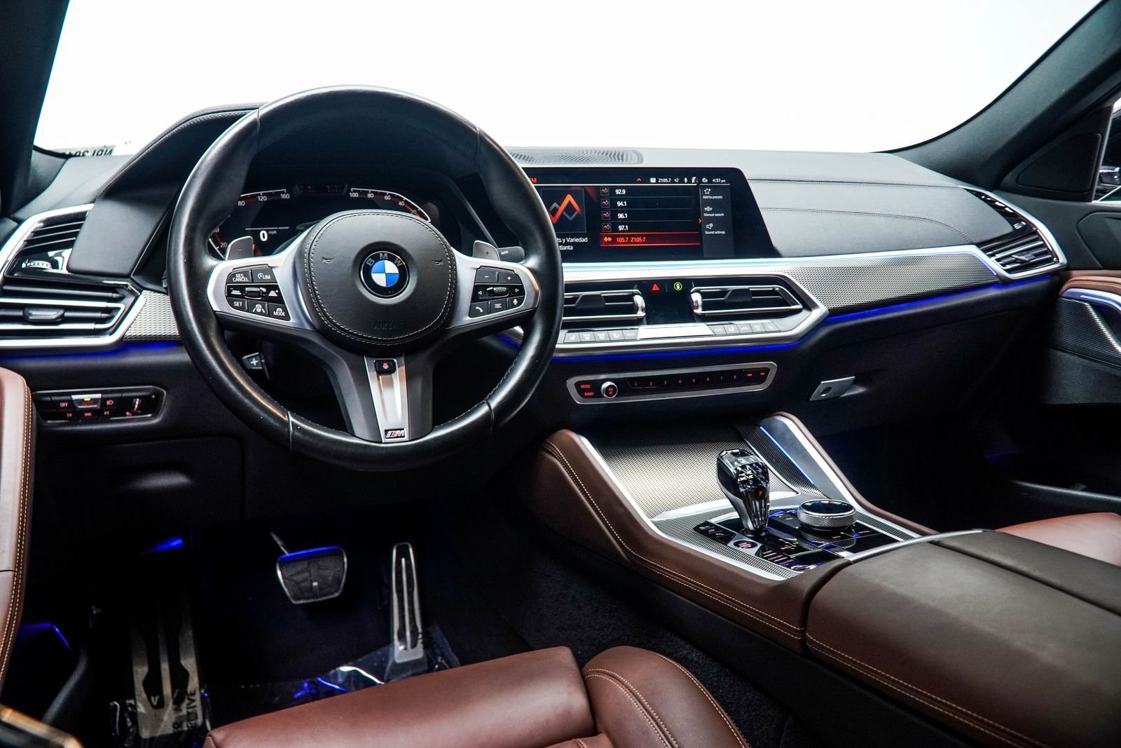 Used 2022 Gray BMW xDrive40i image 22