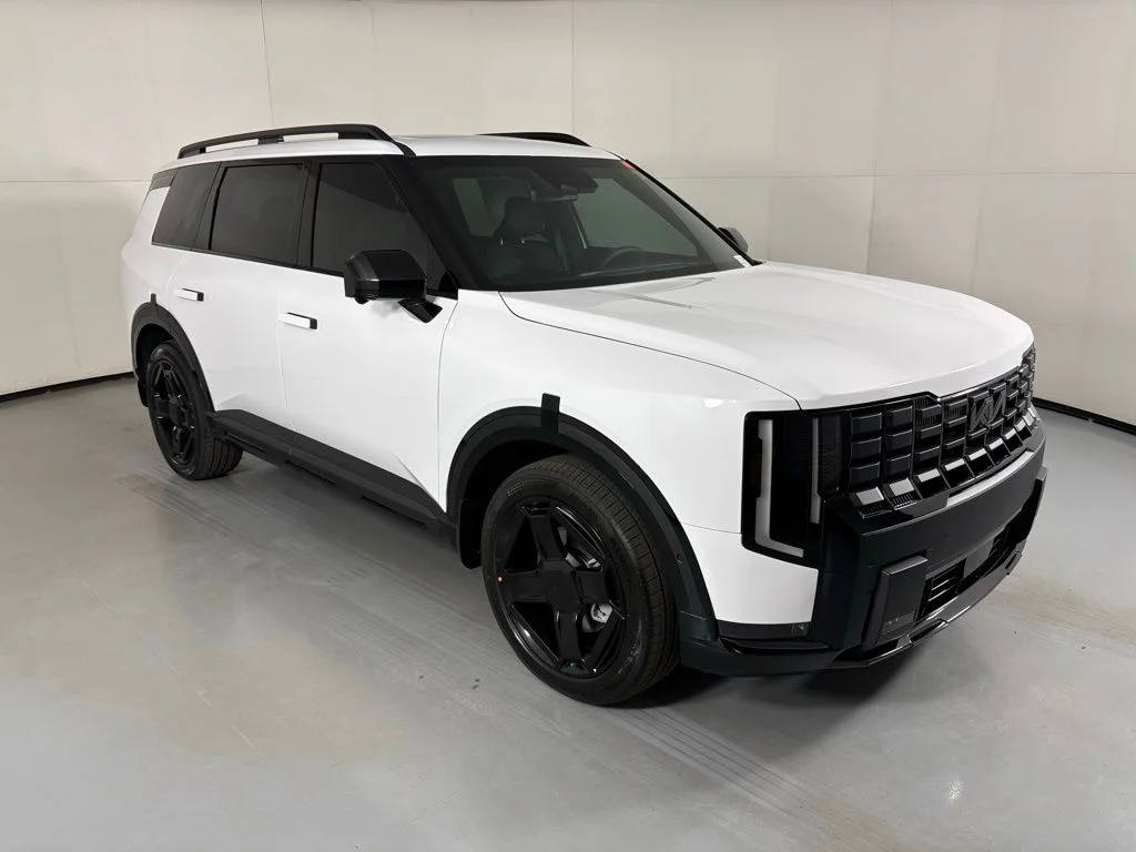 New 2027 Glacial White Pearl Kia X-Line SX Prestige image 3
