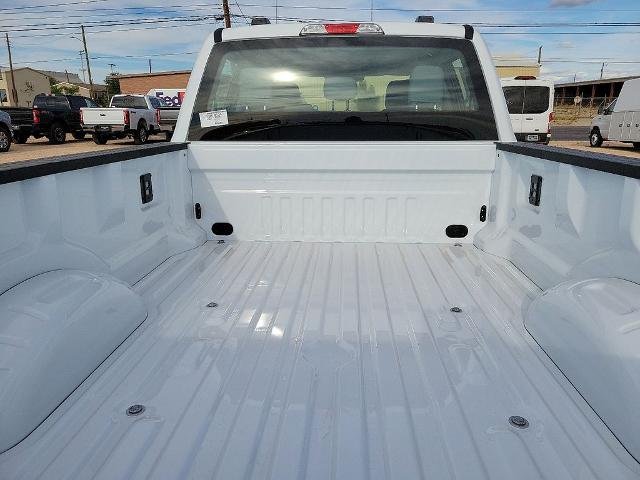 New 2026 Oxford White Ford F-250® XL image 15