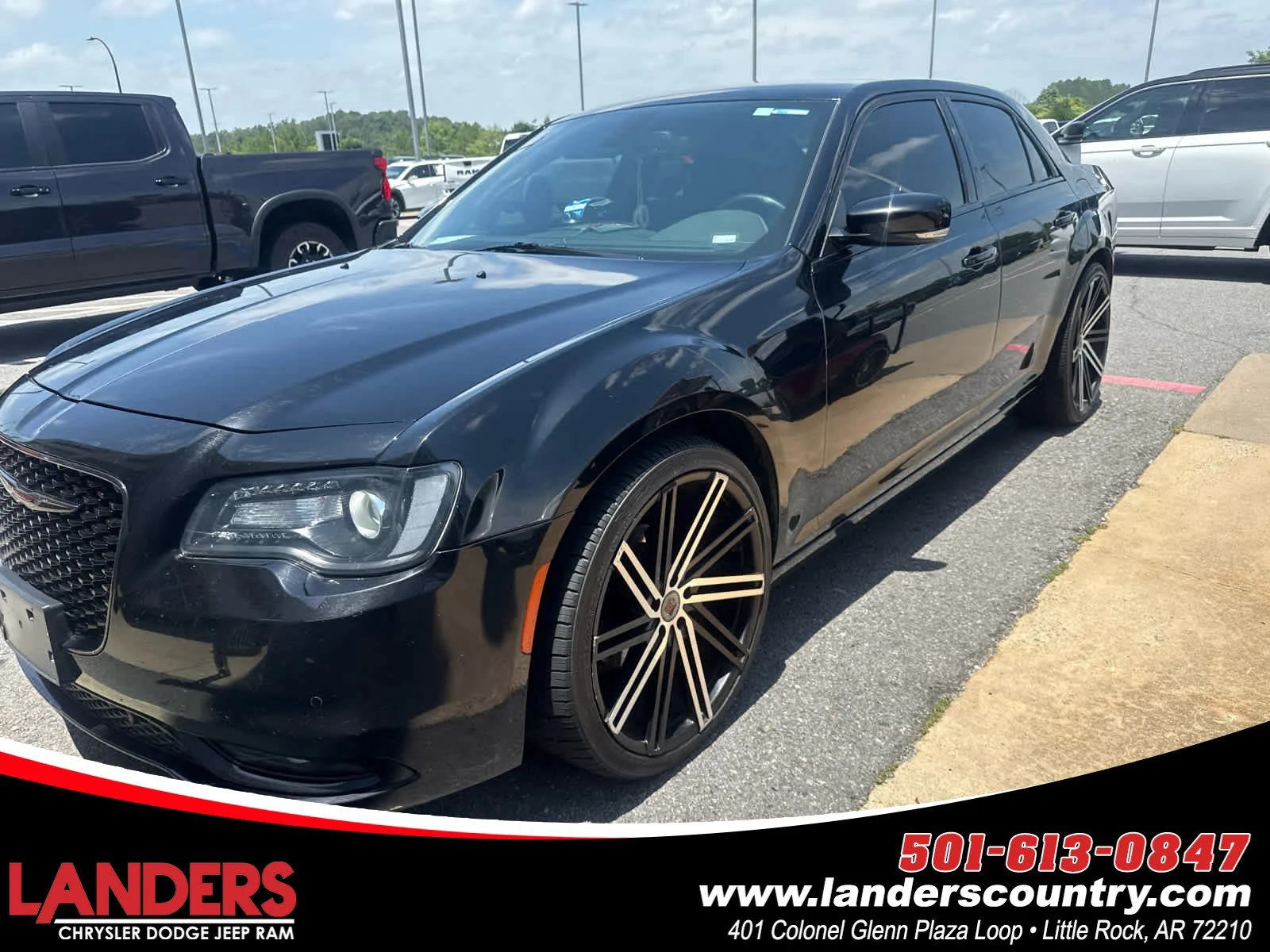 2021 Chrysler 300 S's photo