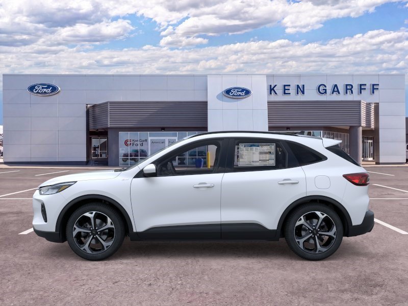 New 2025 Star White Metallic Tri-coat Ford ST-Line Select image 3