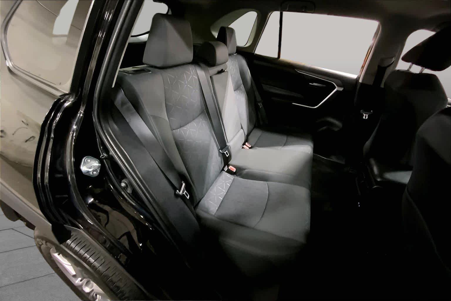 Used 2025 Midnight Black Metallic Toyota XLE image 20