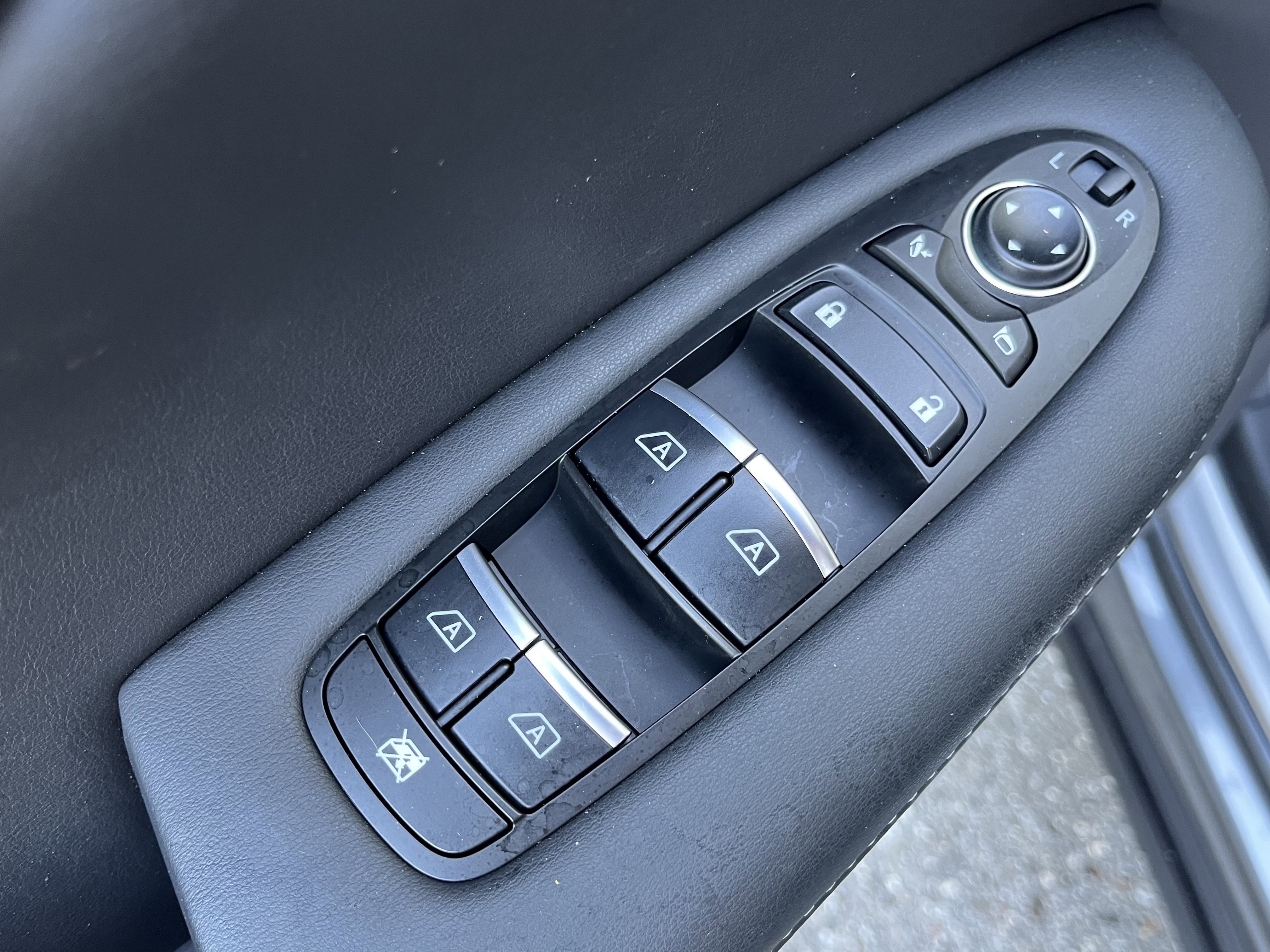 2025 INFINITI QX50 Luxe - Photo 16