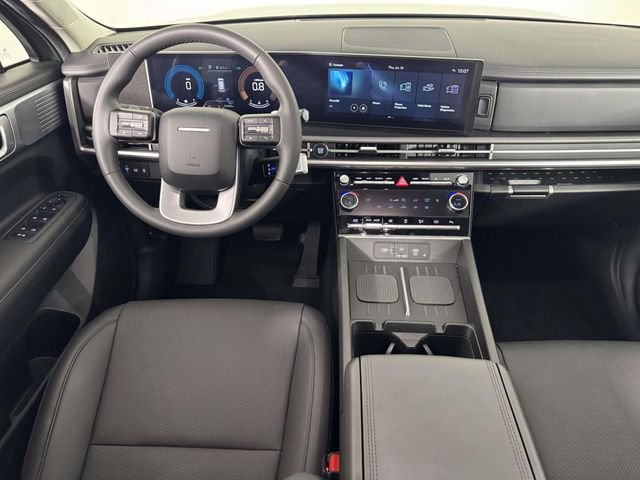 Used 2025 Gray Hyundai SEL image 5