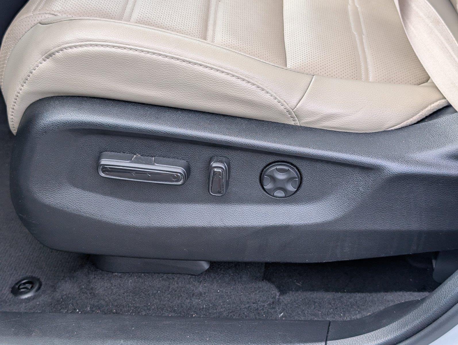 Used 2020 Platinum White Pearl Honda EX-L image 19