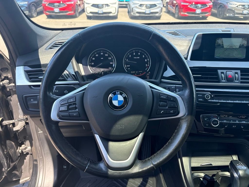 Used 2018 Jet Black BMW xDrive28i image 17