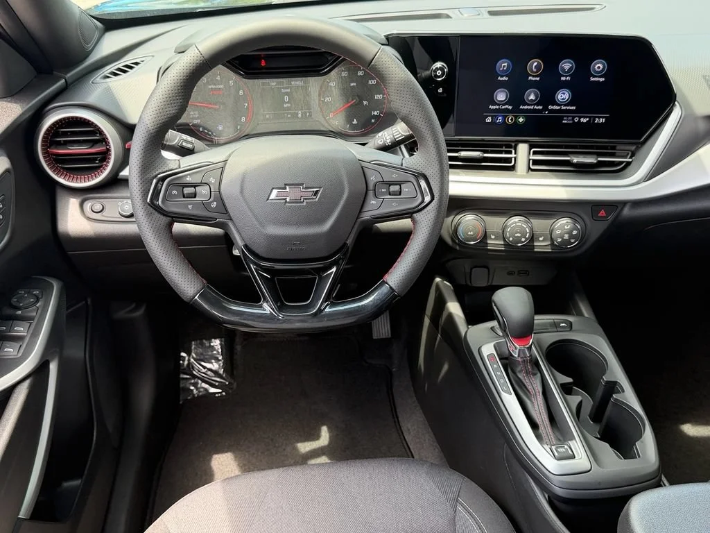 2026 Chevrolet Trax RS - Photo 9