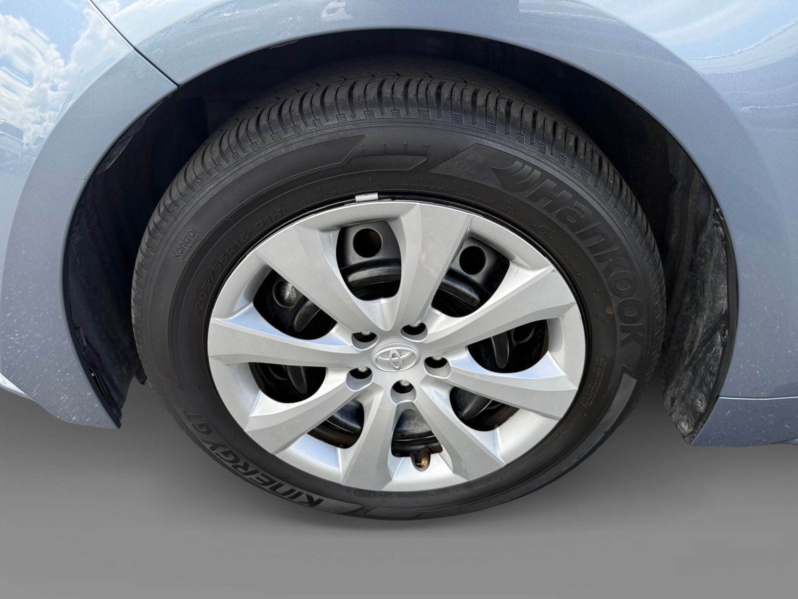 Used 2025 CELESTITE Toyota LE image 9