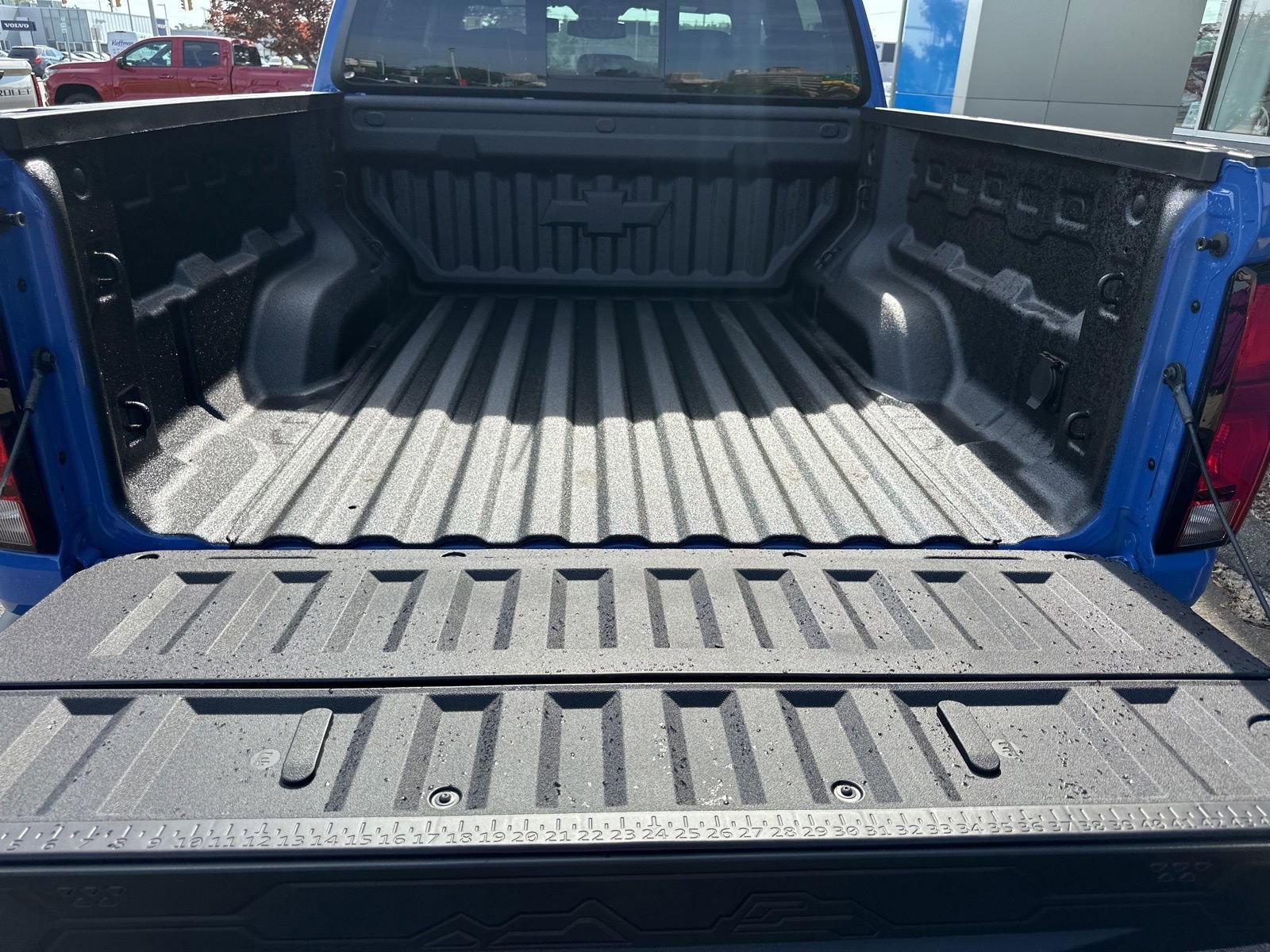 2026 Chevrolet Colorado ZR2 - Photo 11