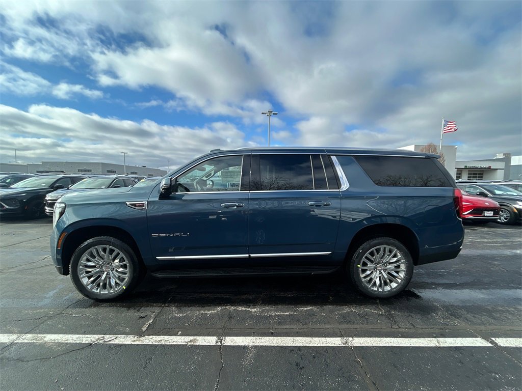 2026 GMC YUKON XL - Image 4