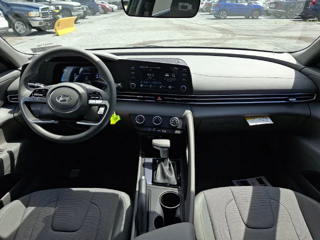 New 2026 Gray Hyundai SE image 10