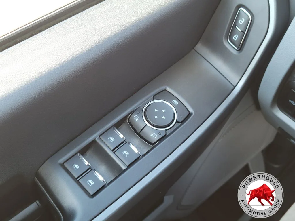 Used 2026 White Ford XL image 26